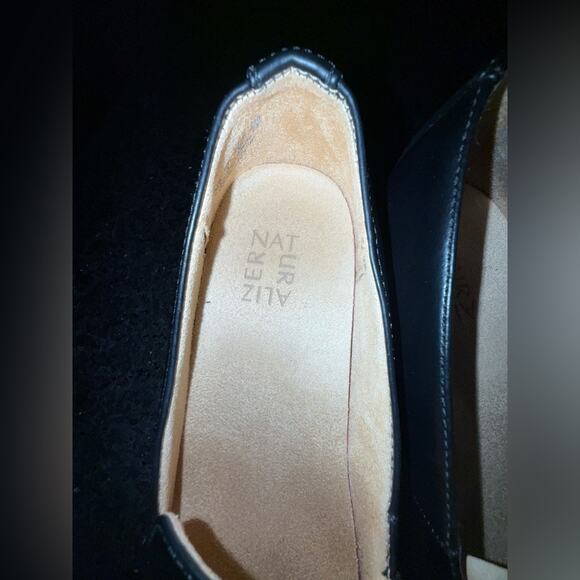 NEW Naturalizer BLACK Cabaret Loafer 2.25” CHUNKY BLOCK HEEL SZ 8.5 - Picture 13 of 13